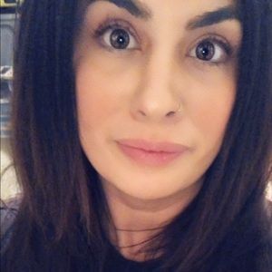 Meet your Posher, Tiffany